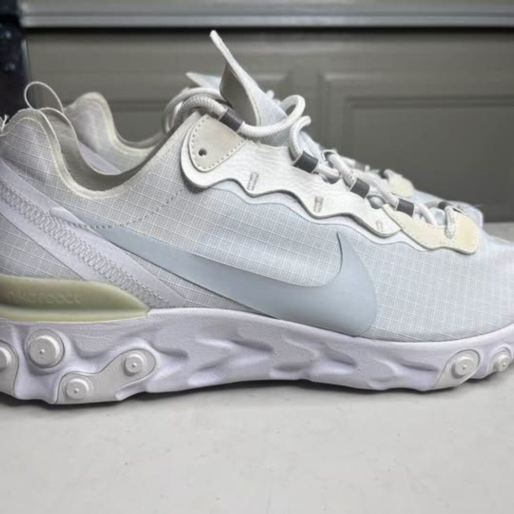 Nike React Element 55 White men size 11